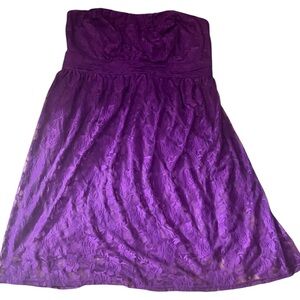 NWT New Torrid Wine Lace  Empire Waist Strapless Dress Sz 2/2x